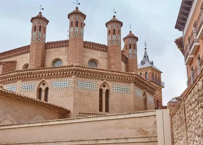 Buhardilla Juderia شقة *